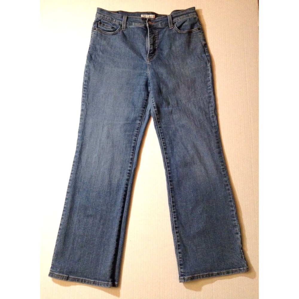 Vtg Levis Jeans Women 14 Short 512 Bootcut Med Wash Slimming Mid Rise 90s Retro
